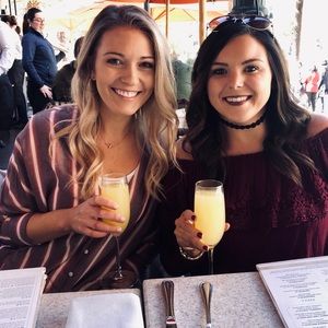 Meet your Posher, Danielle